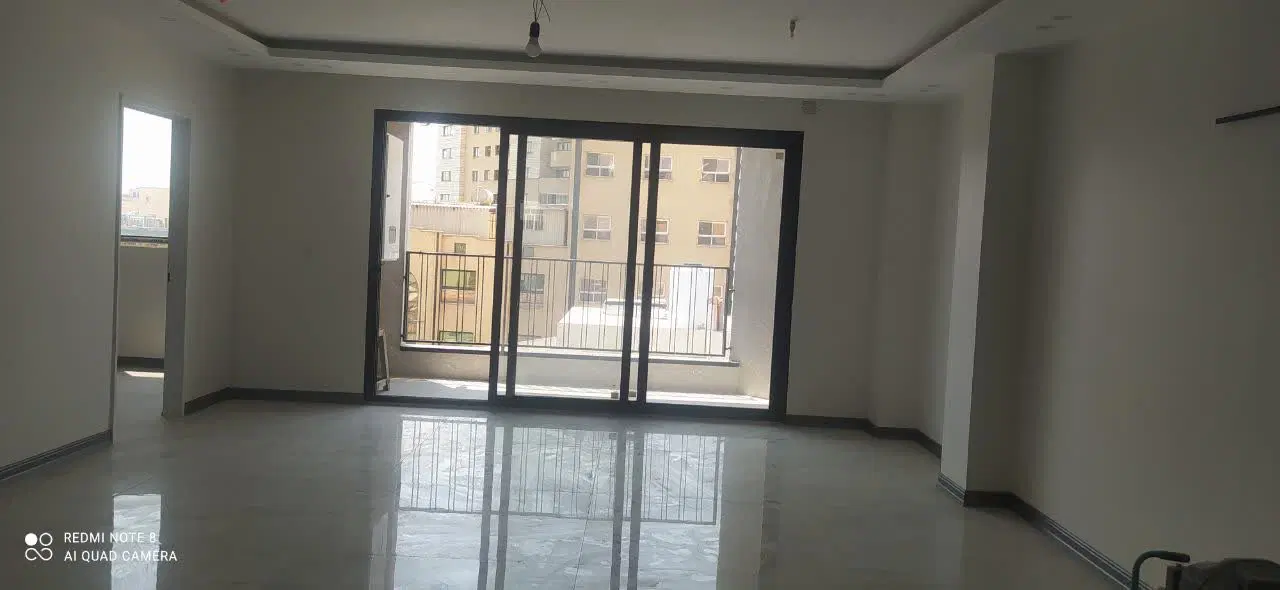 فروش اپارتمان ۱۳۰ متری خشک