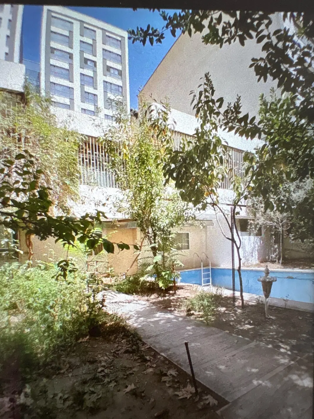 خوابگاه دخترانه زهره