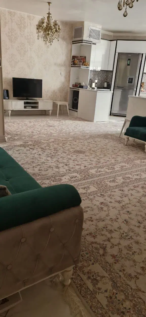 ۹۰ متر آپارتمان بلوار جمهوری