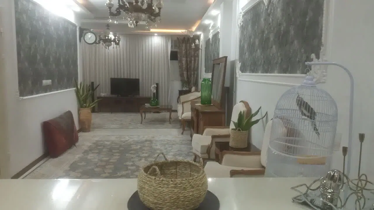 آپارتمان 120متری حاشیه فارسی