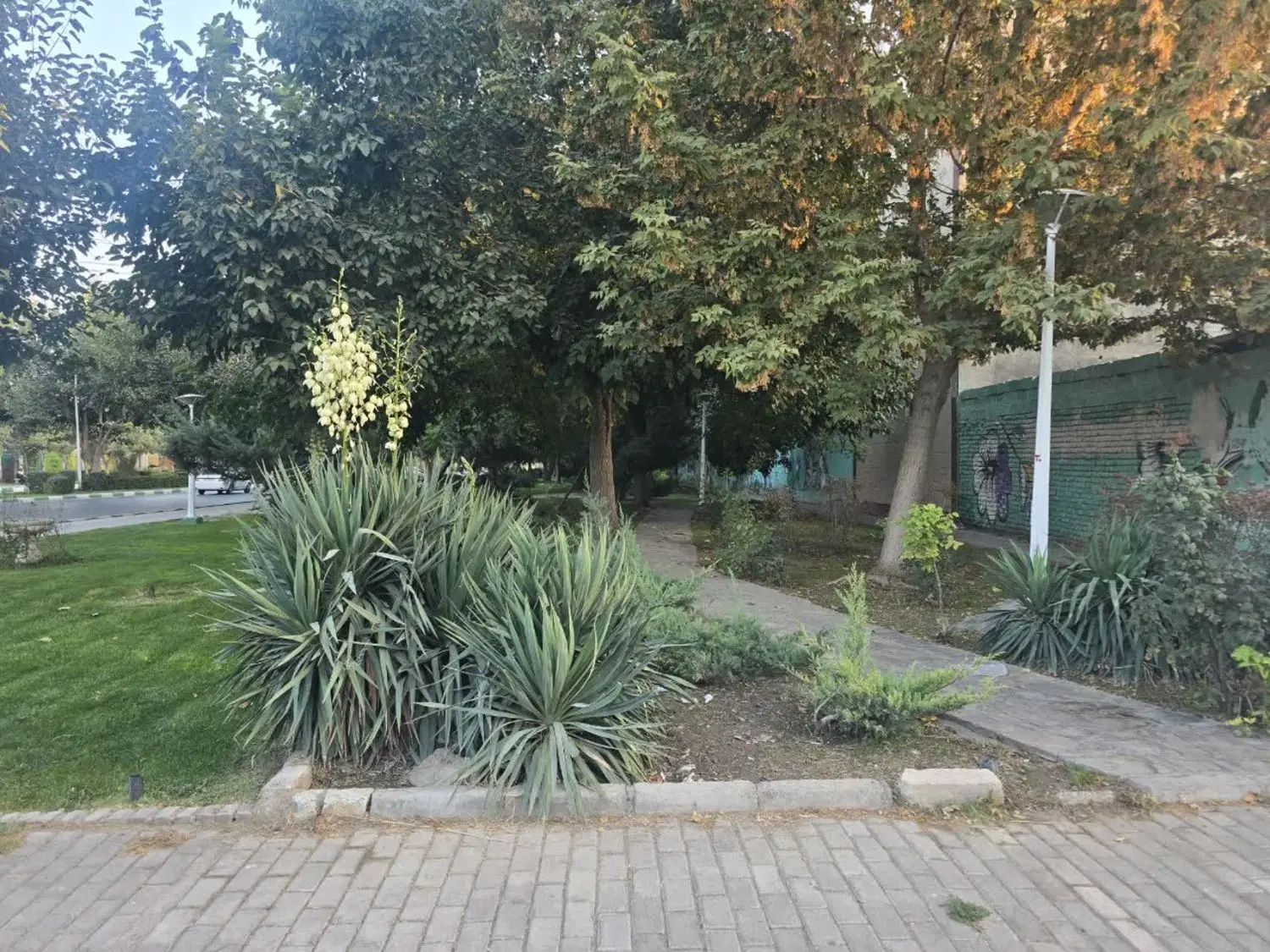 ۸۰متری_مشهد_نزدیک‌حرم_پارکینگ_سنددار