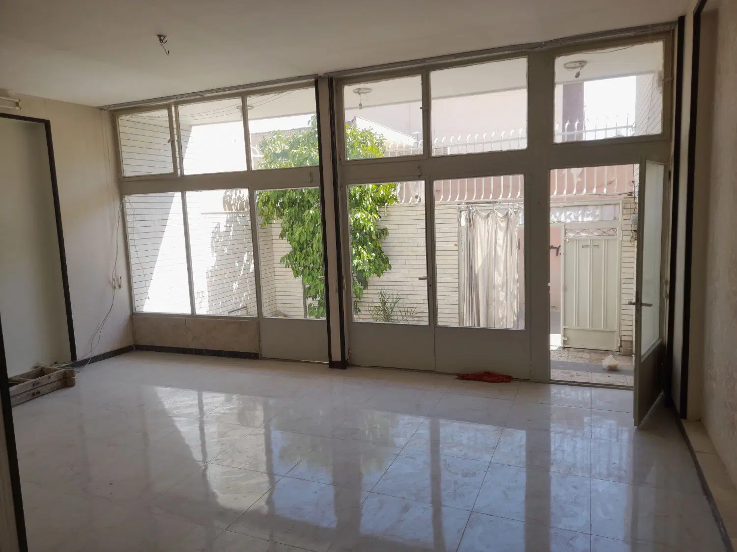 اجاره منزل دربستی دوطبقه  بازیرزمین