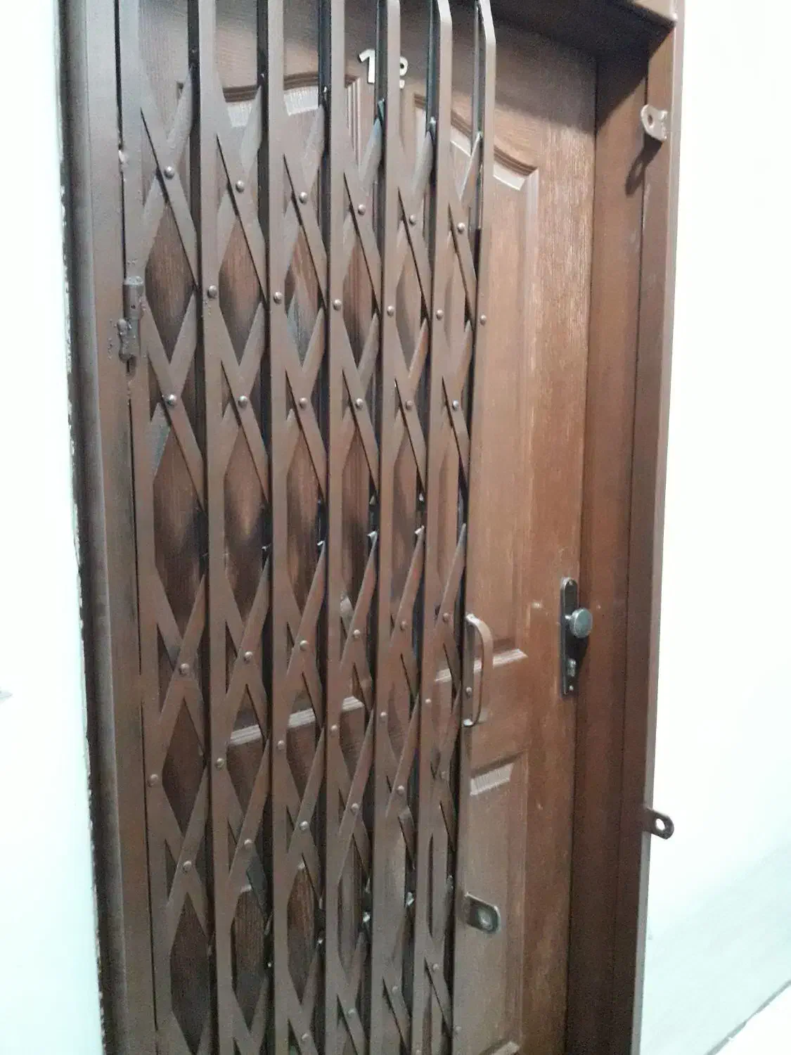 واحد ۶۴متری تمیز