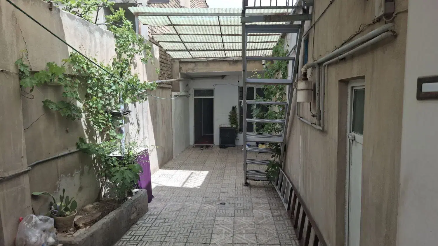 فروش ملک مسکونی