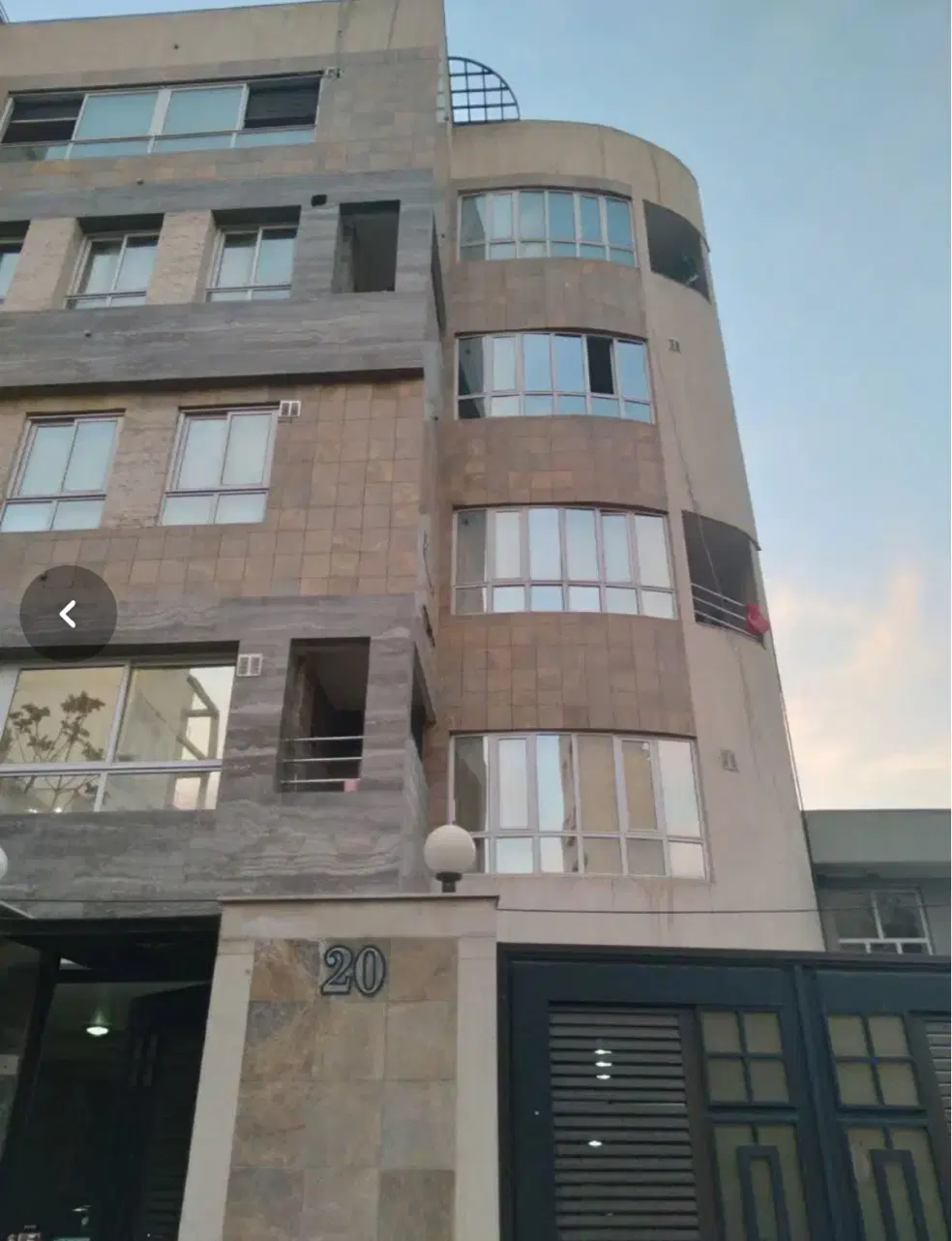 هفت تیر۲۳ ویلا_۱۵۰متر دوبلکس_۳خواب_فول خوش نقشه