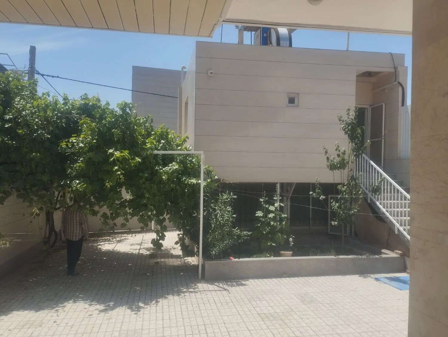 ویلایی شمالی خیابان رازی شهید صافحیان