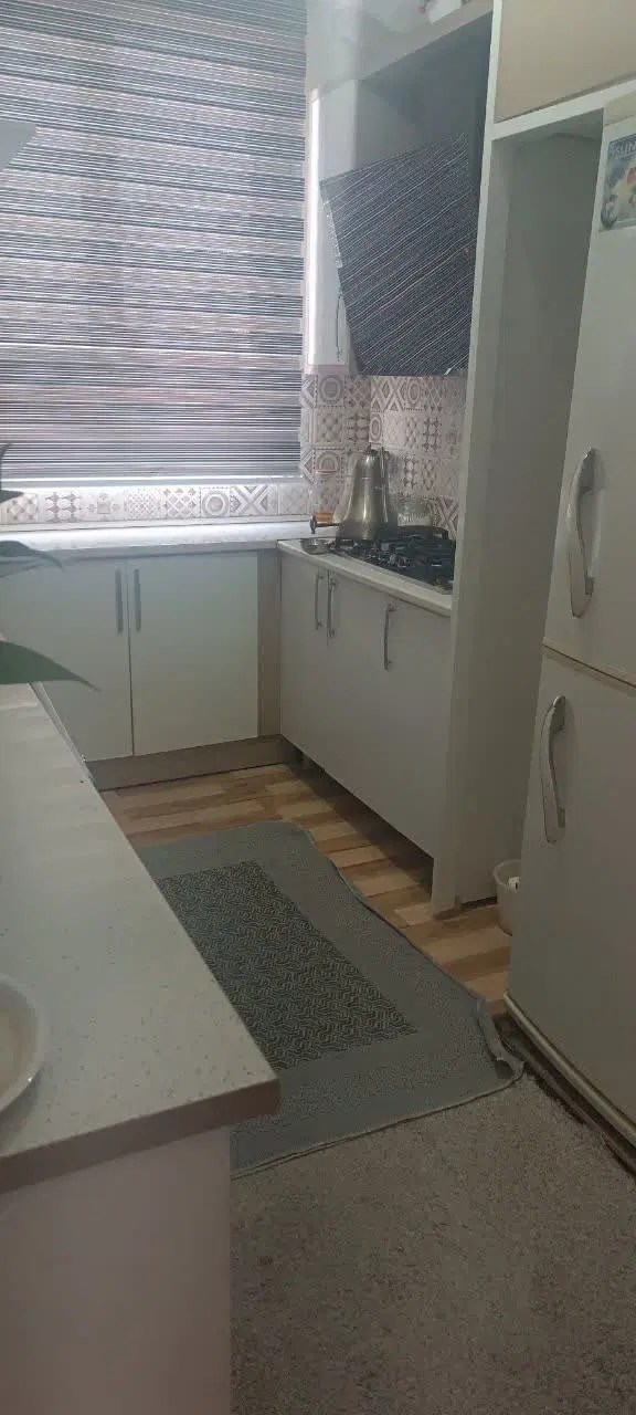 آپارتمان ۷۲ متری هادی پور