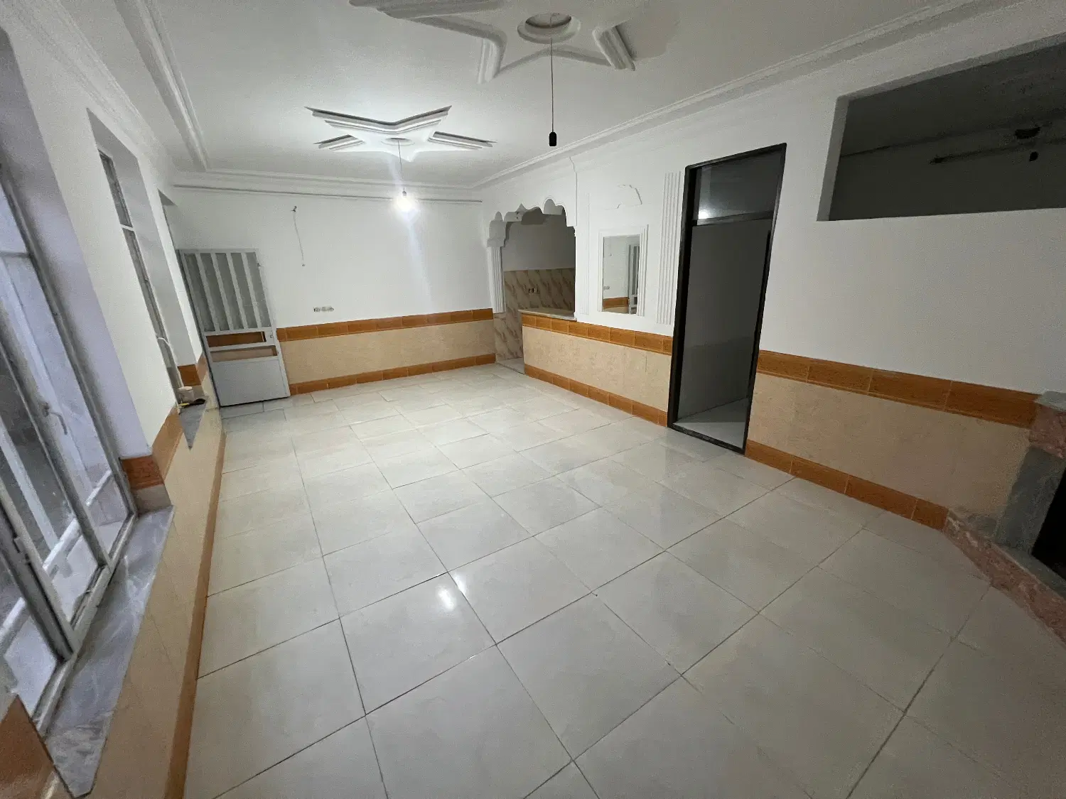 ملک ویلایی جامی ۱