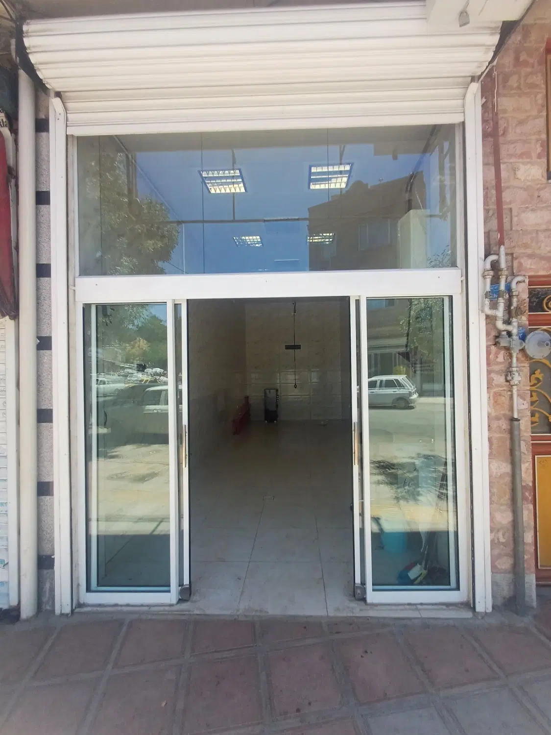 اجاره مغازه ۲۸ متری کمربندی کارگر
