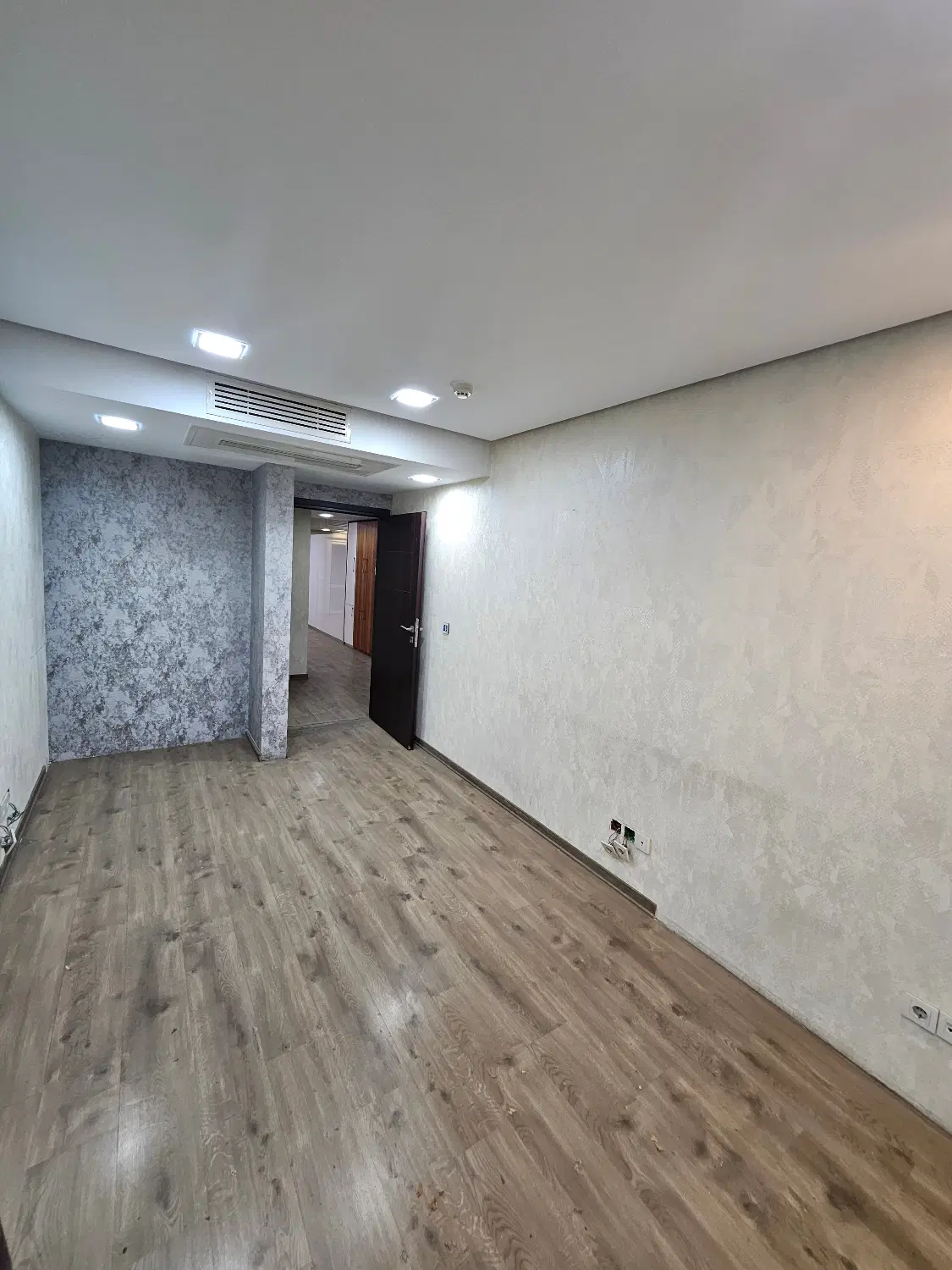 موقعیت اداری نبش مقدس اردبیلی