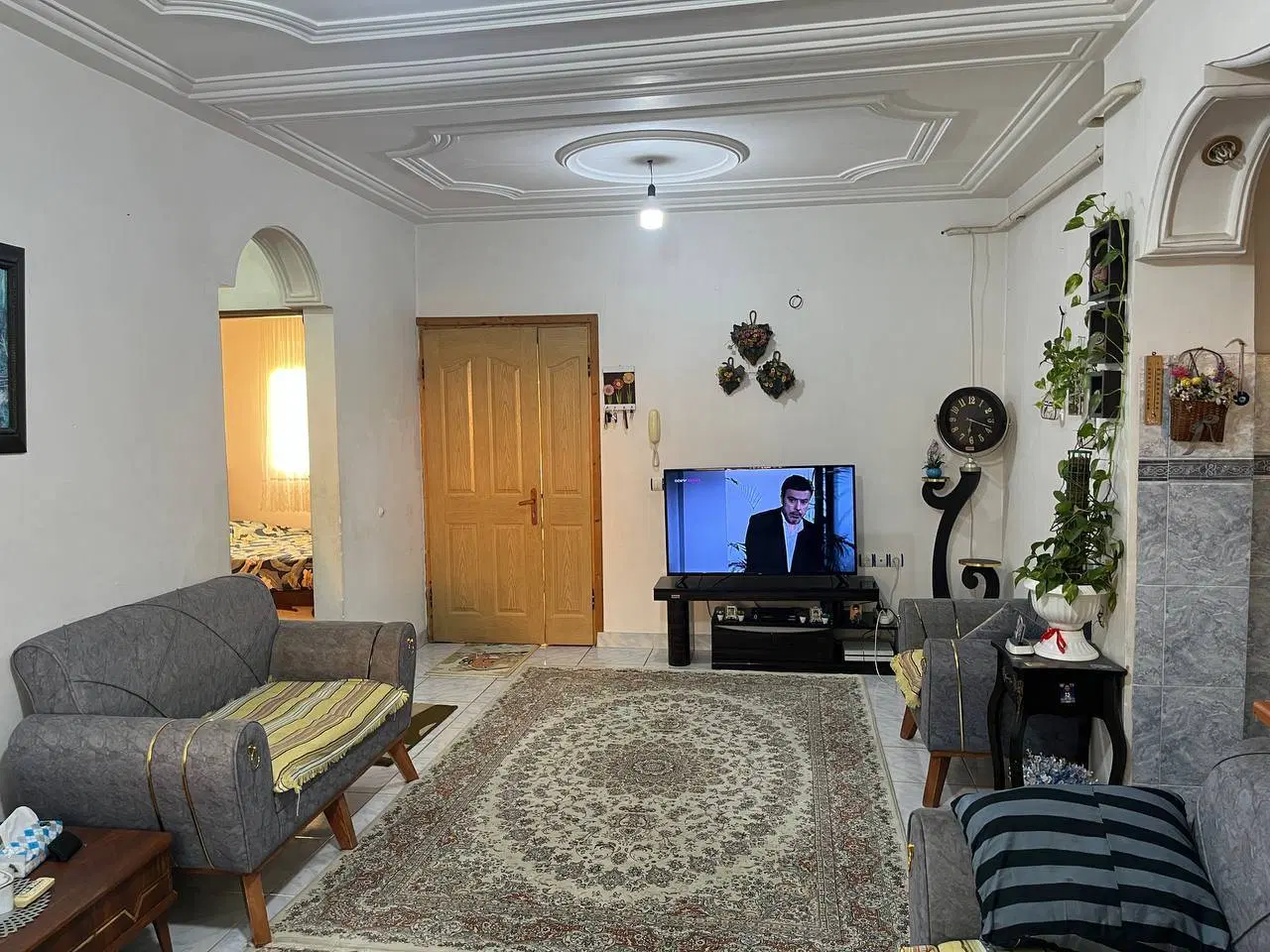 آپارتمان ۷۶ متر مستقل راه جدا