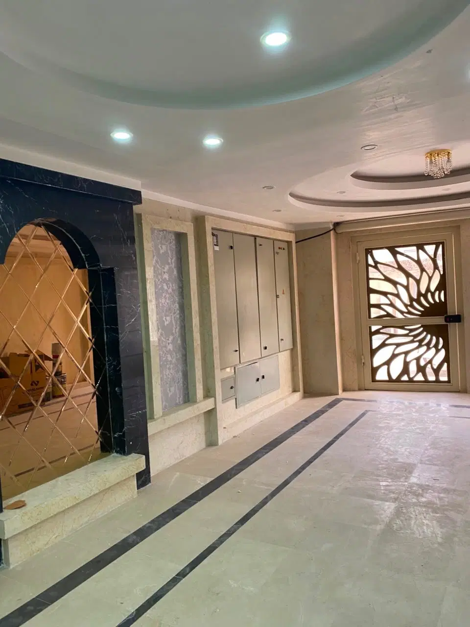 واریانشهر خوش قیمت ۱۴۵ متری طبقه پنجم
