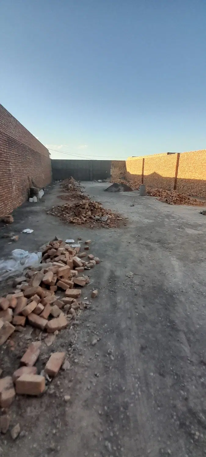 چهاردیواری قلعه صدری