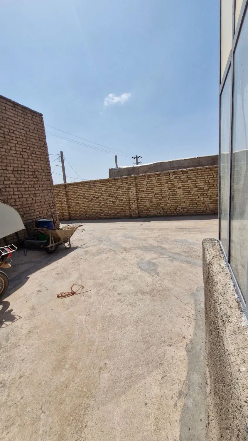 خانه ویلایی ۲۶۰ متری