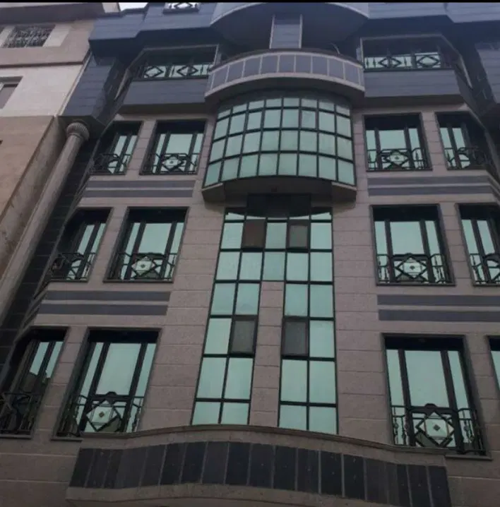 ۵۱متر فول امکانات __روبه افتاب