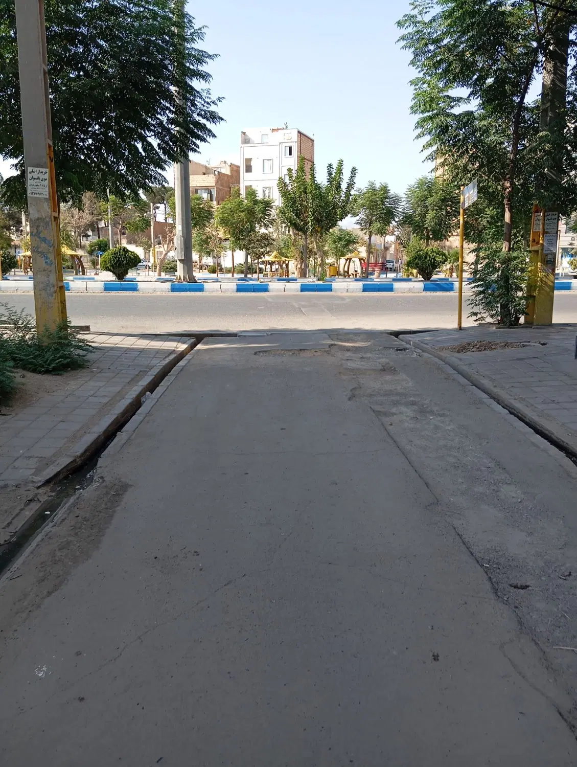 خانه 70 متر بلوار قلعه‌نو املاک