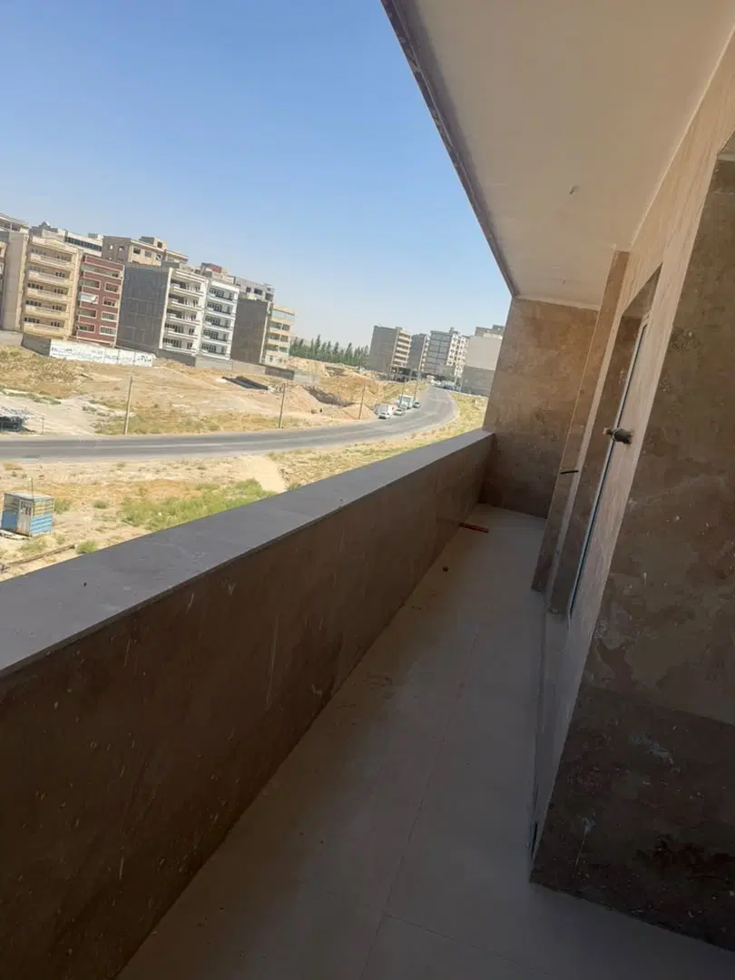 ۱۹۰ متر در خاوران خیابان همایش