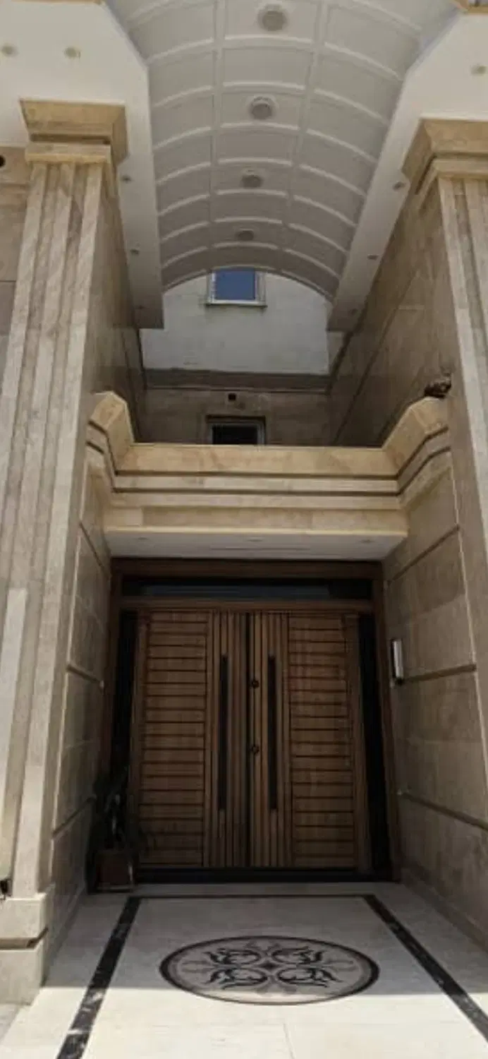87 متر دو خواب فاز 11 زون 3