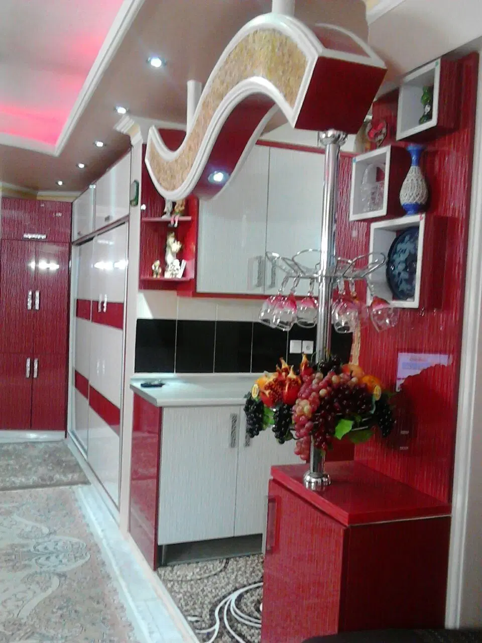 واحد ۹۱ متر کنار مترو نعمت اباد