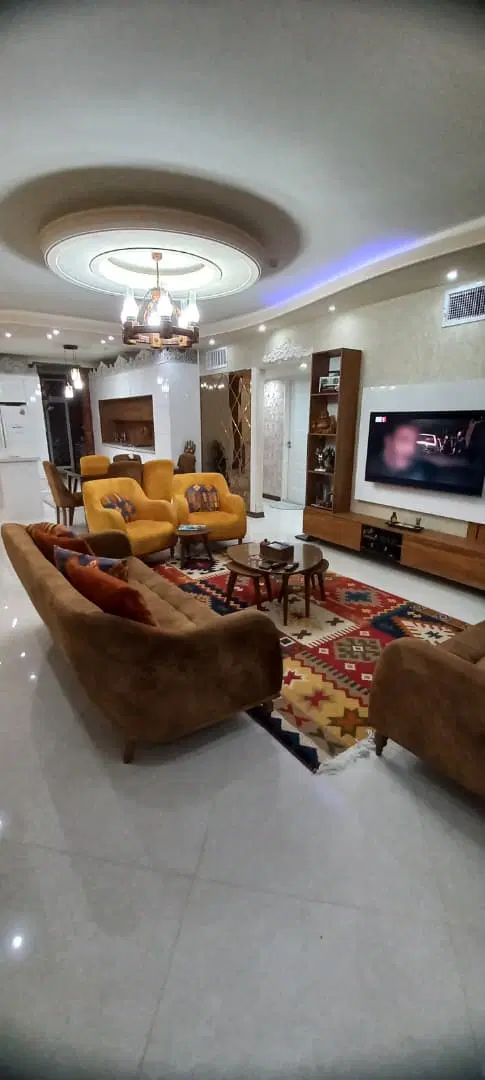 جمهوری ۱۸۰متر تک واحد