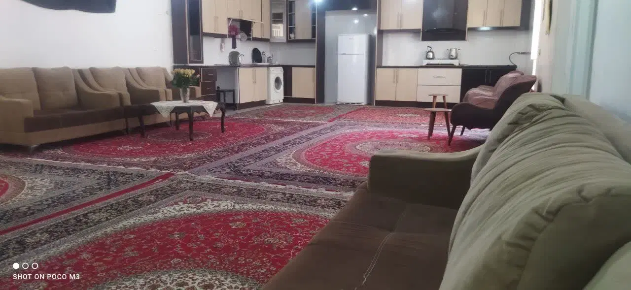 سوییت ویلایی  مبله  همکف ۲۰۰ متری پارکینگ مسقف