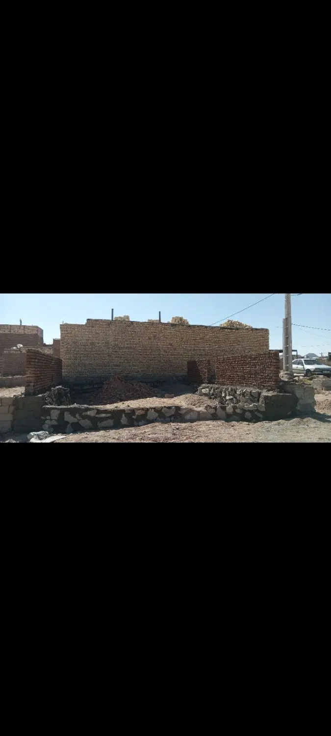 زمین ۷۲ متری ولیعصر دستگرد