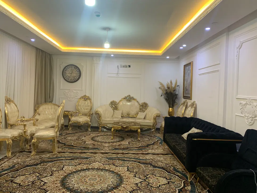 آپارتمان تک واحدی۱۳۰متری هاشمیه۷۷طبقه دوم۲خواب ملک