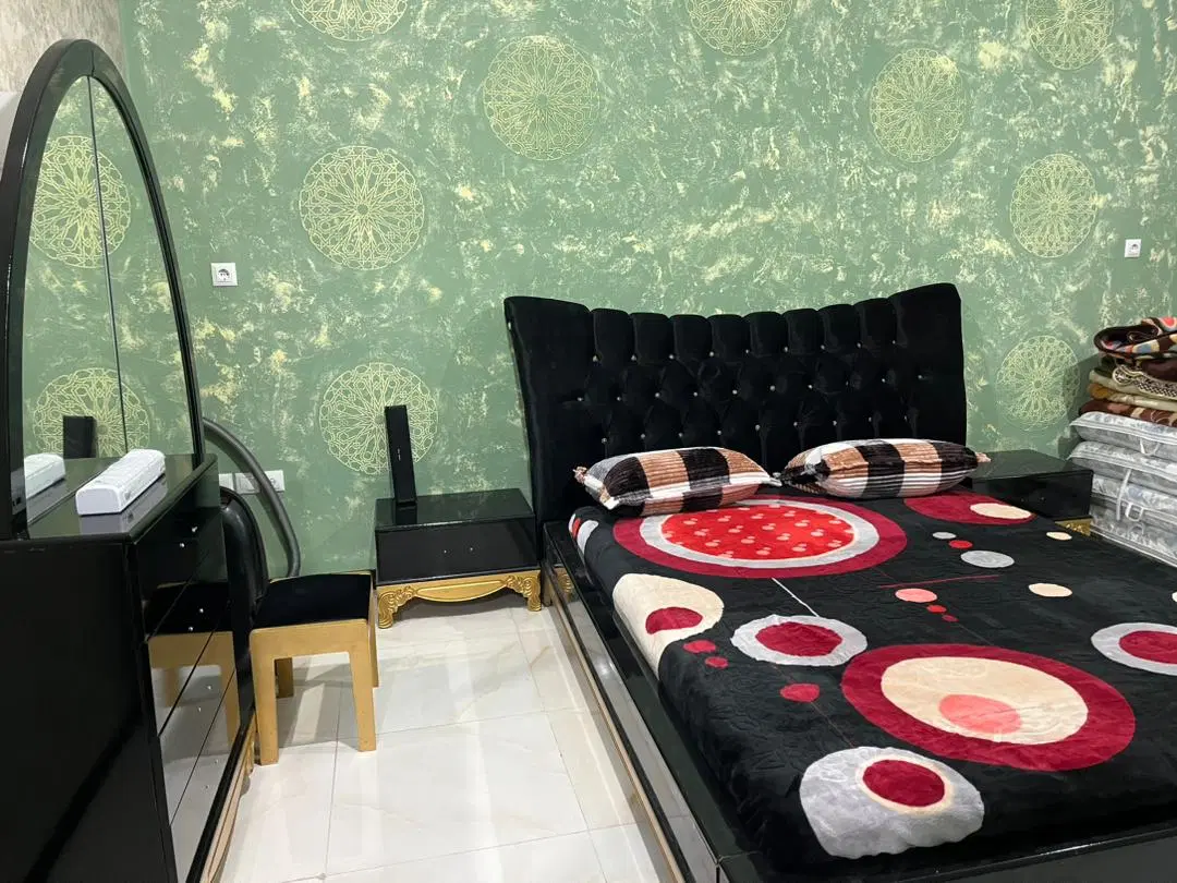 اجاره مبله ساعتی روزانه هفتگی خیابان سنگی