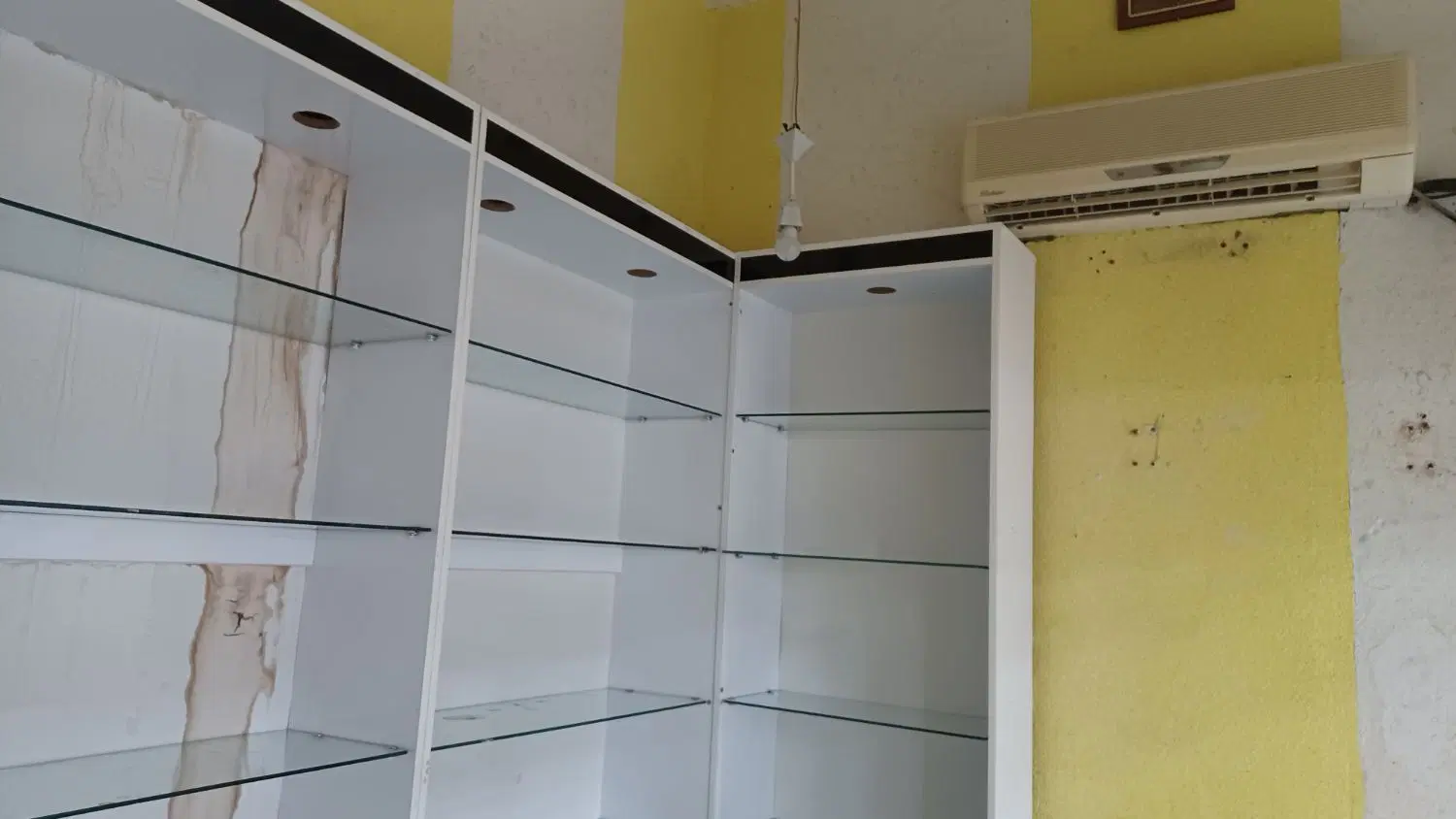 اجاره مغازه پاساژ پزشکپور طبقه پایین
