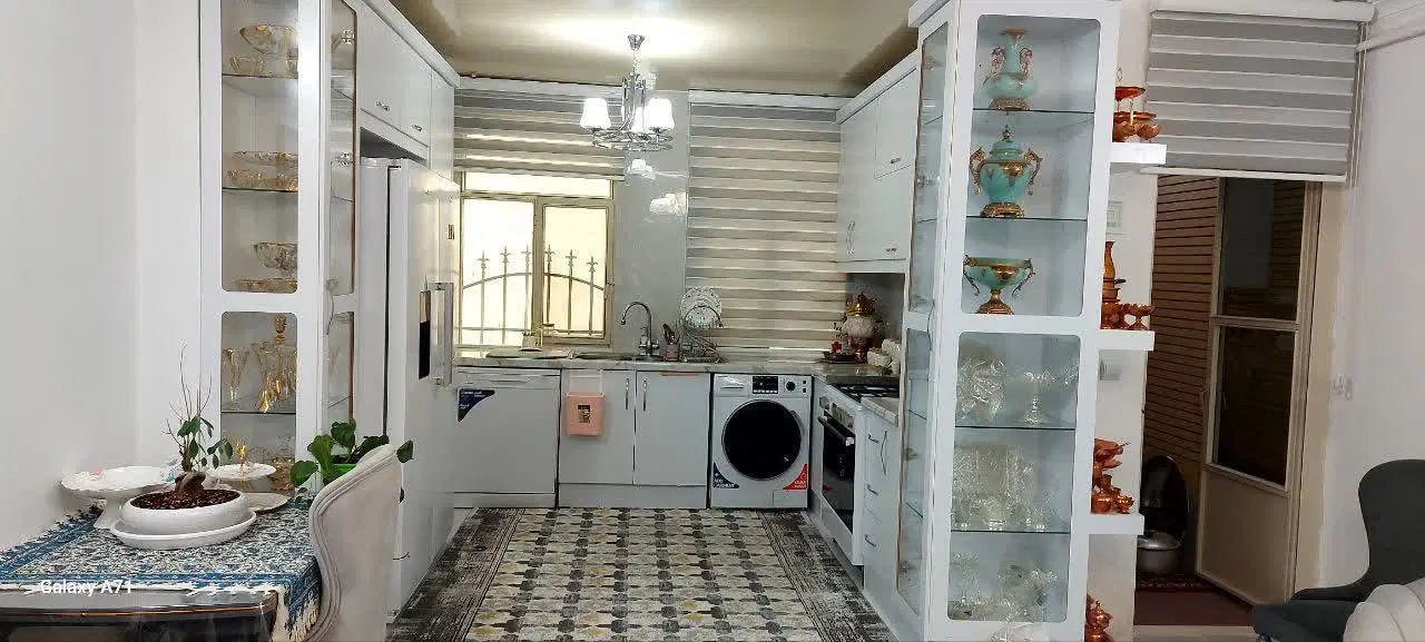 فروش آپارتمان ۹۸ متری دوخواب، معلم مطهری