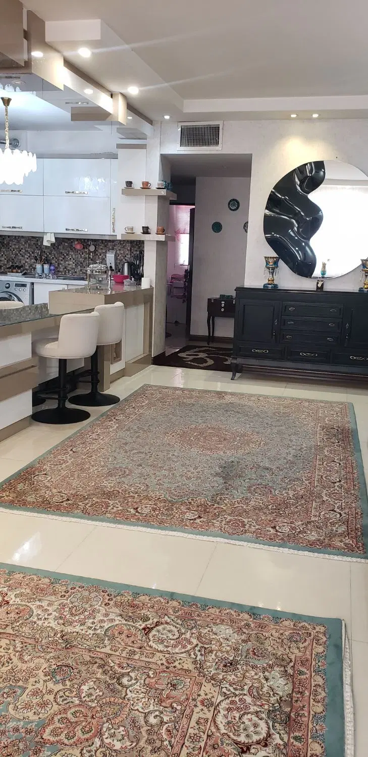 آپارتمان ۱۰۵ متری اقدسیه ۳۳ تاپ لوکیشن