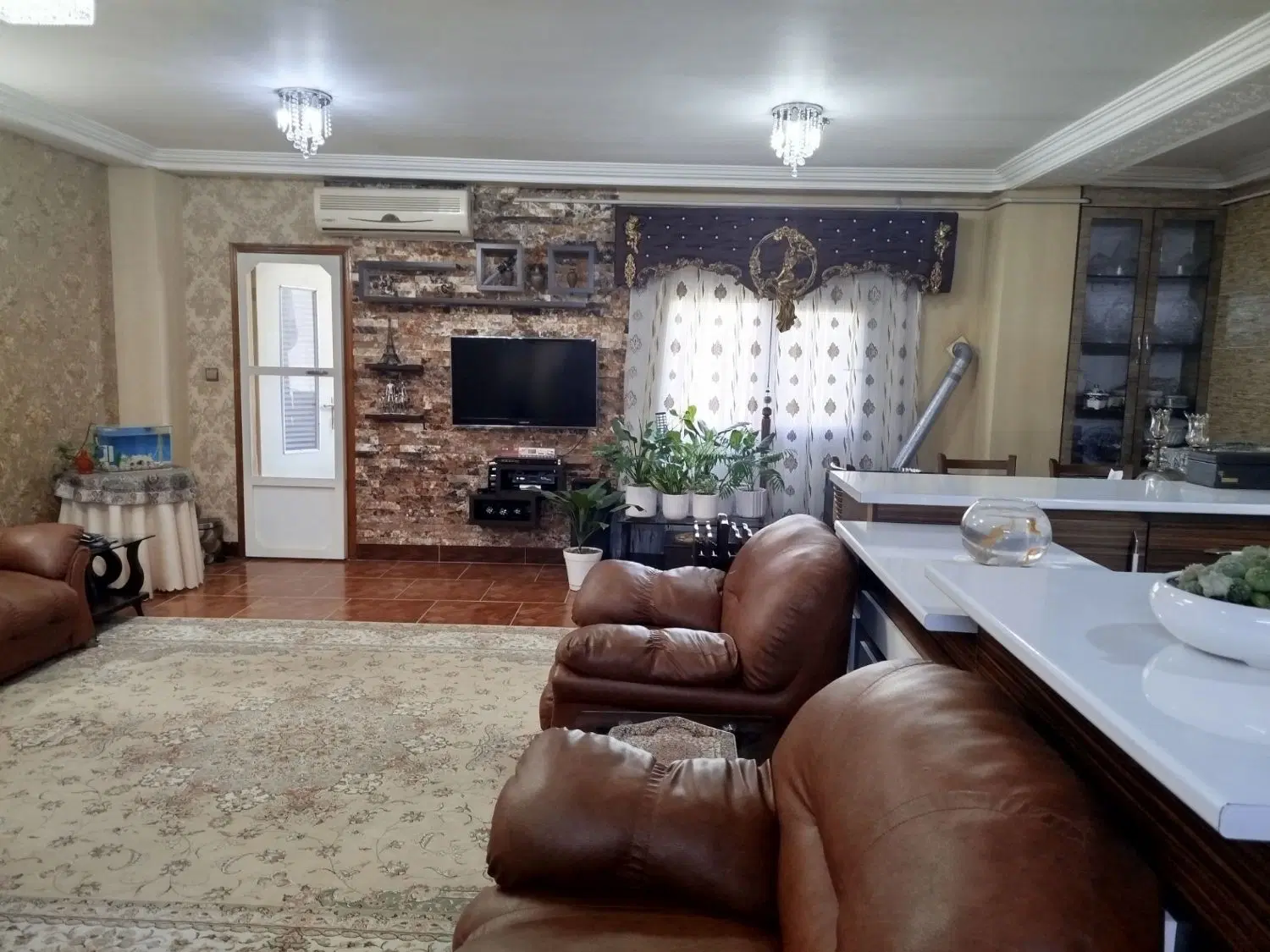 رهن و اجاره ۱۱۰ متری فرخیه ۵