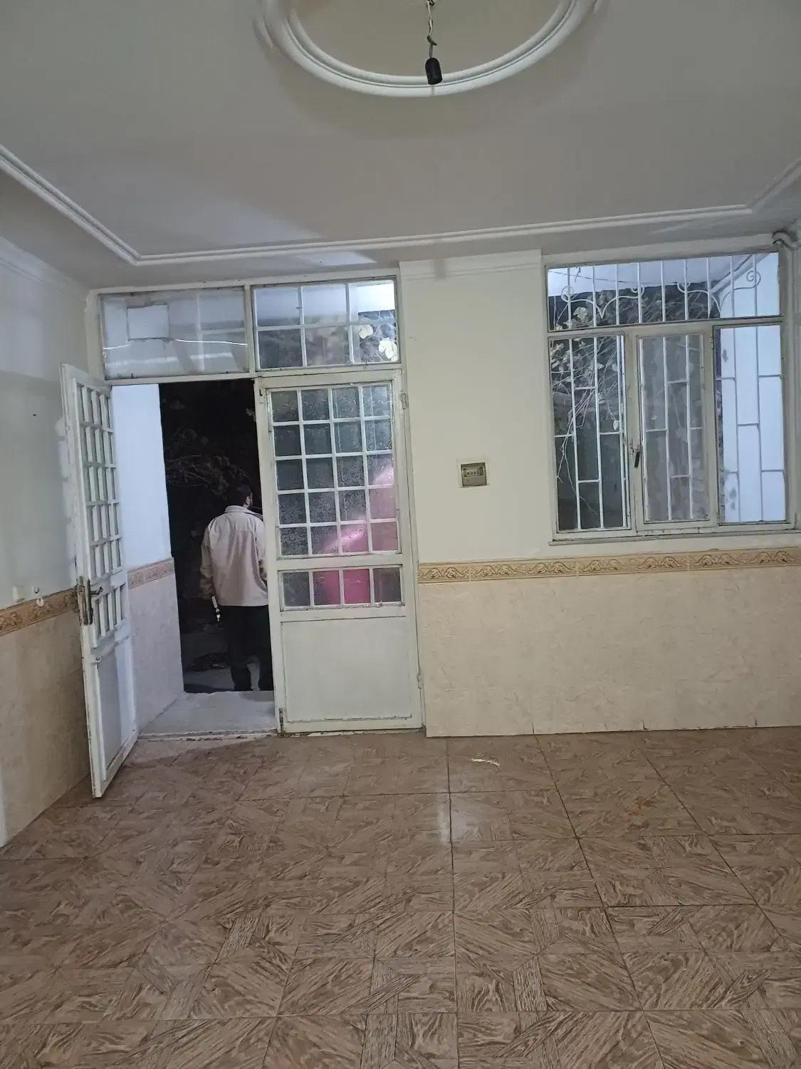فروش خانه ویلایی معراج۸