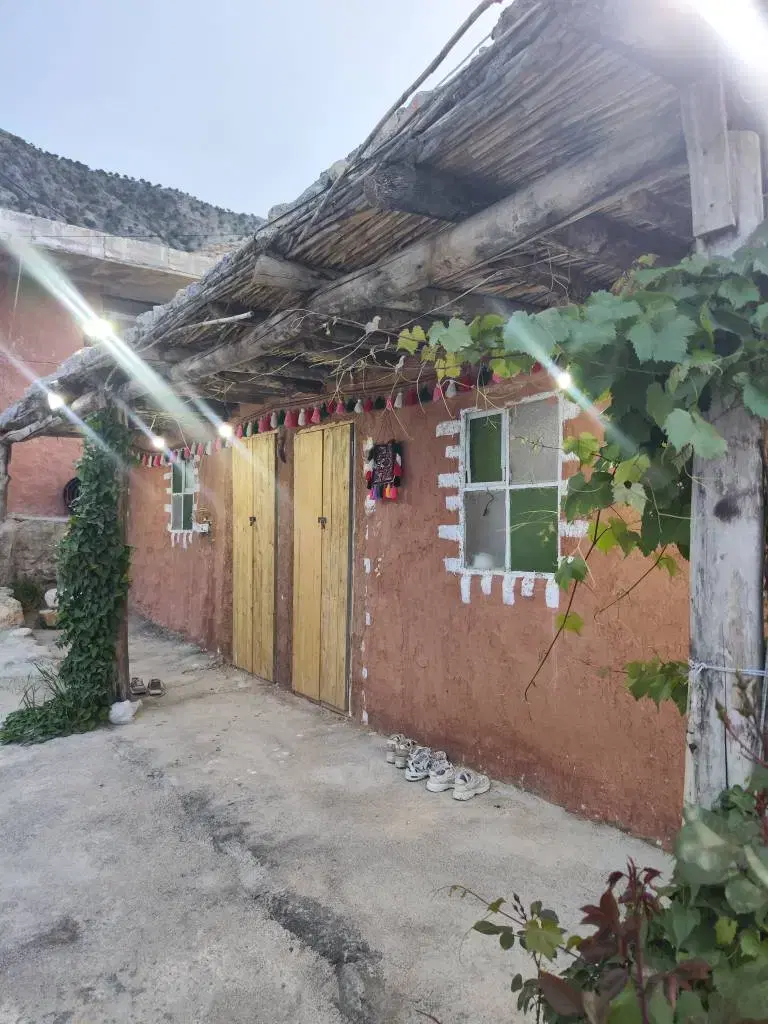 اجاره کوتاه مدت اقامتگاه بومگردی در دشت سوسن ایذه