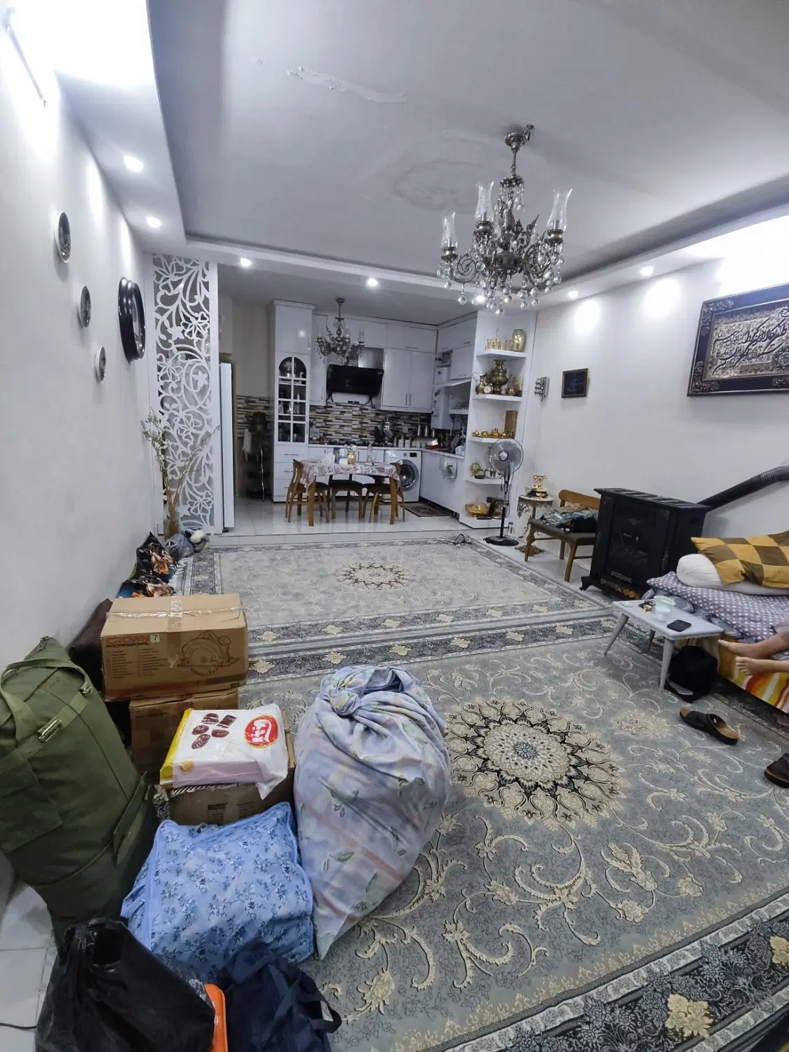 خانه 90مترو50متری شیک وتمیز فقط رهن کامل