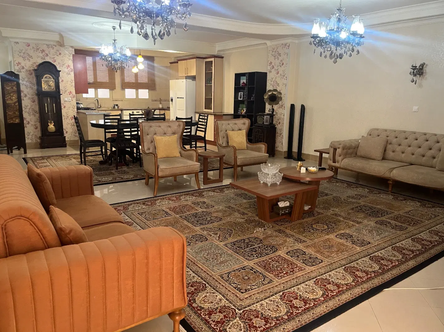 فروش آپارتمان اکازیون شهرک لاله