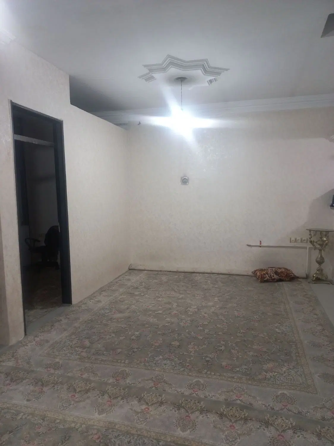دو طبقه فروشی