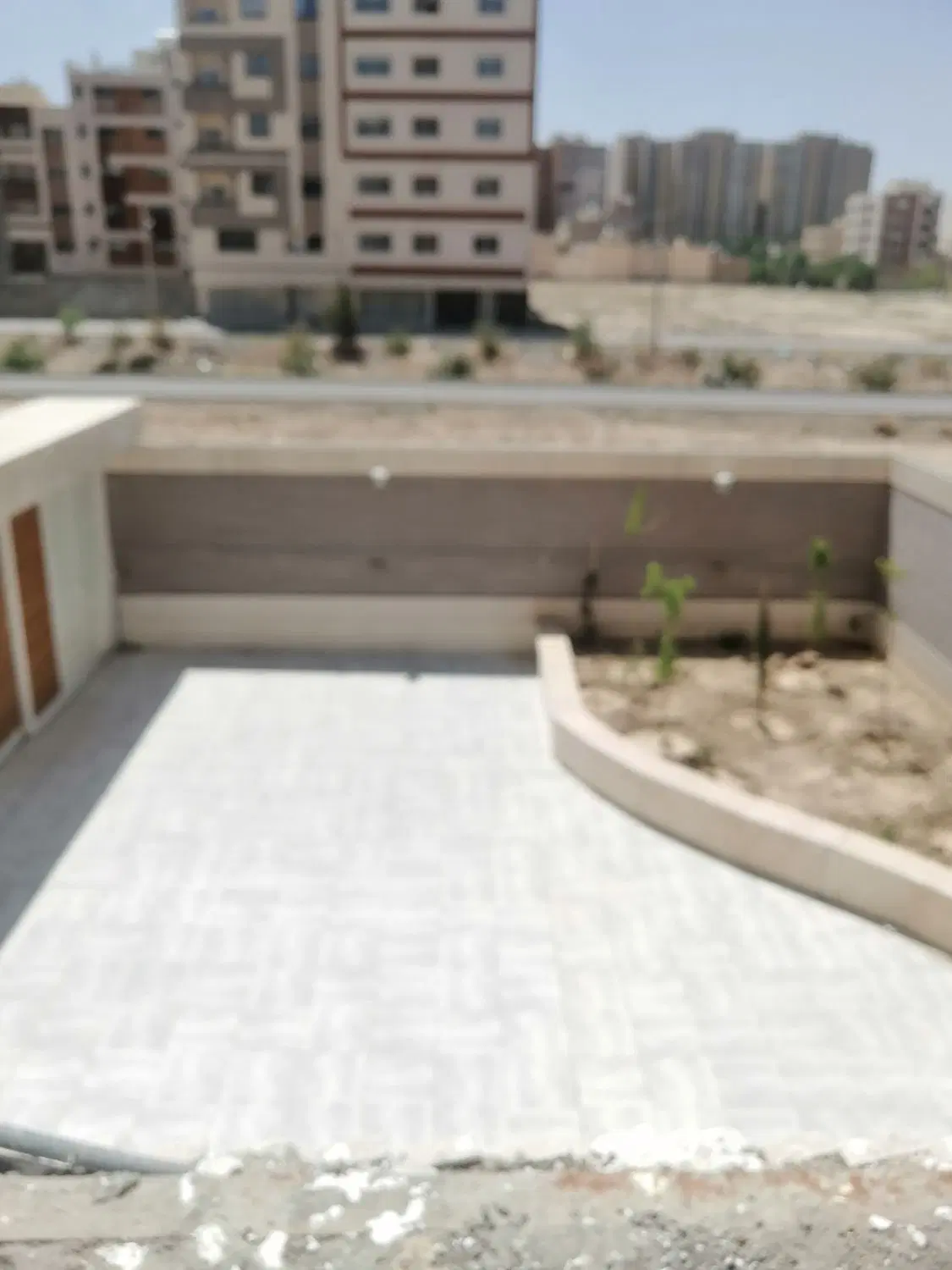 آپارتمان جنوبی برازنده_خوش ساخت