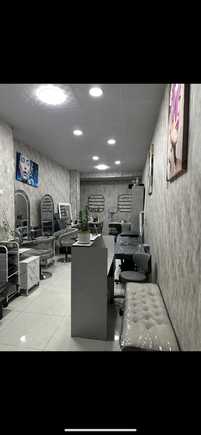 اجاره مغازه واقع در خیابان حافظ جنوبی