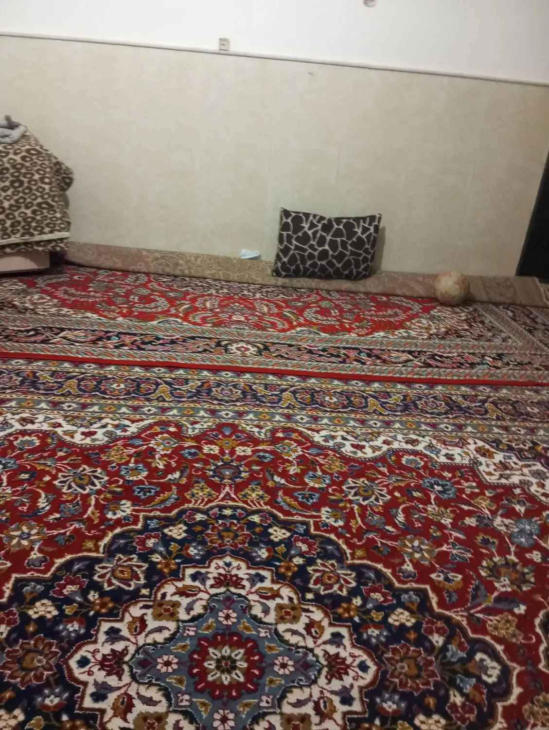 منزل فروشی، نوبهار