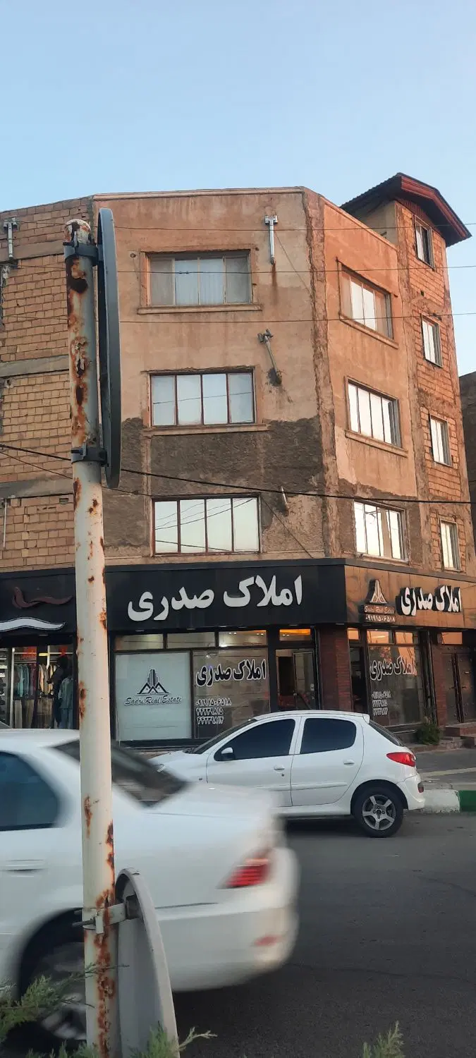 فروش واحد آپارتمان۱۰۸ متری