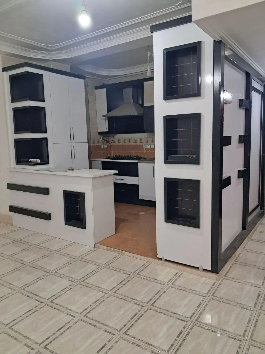 آپارتمان خیابان بهار