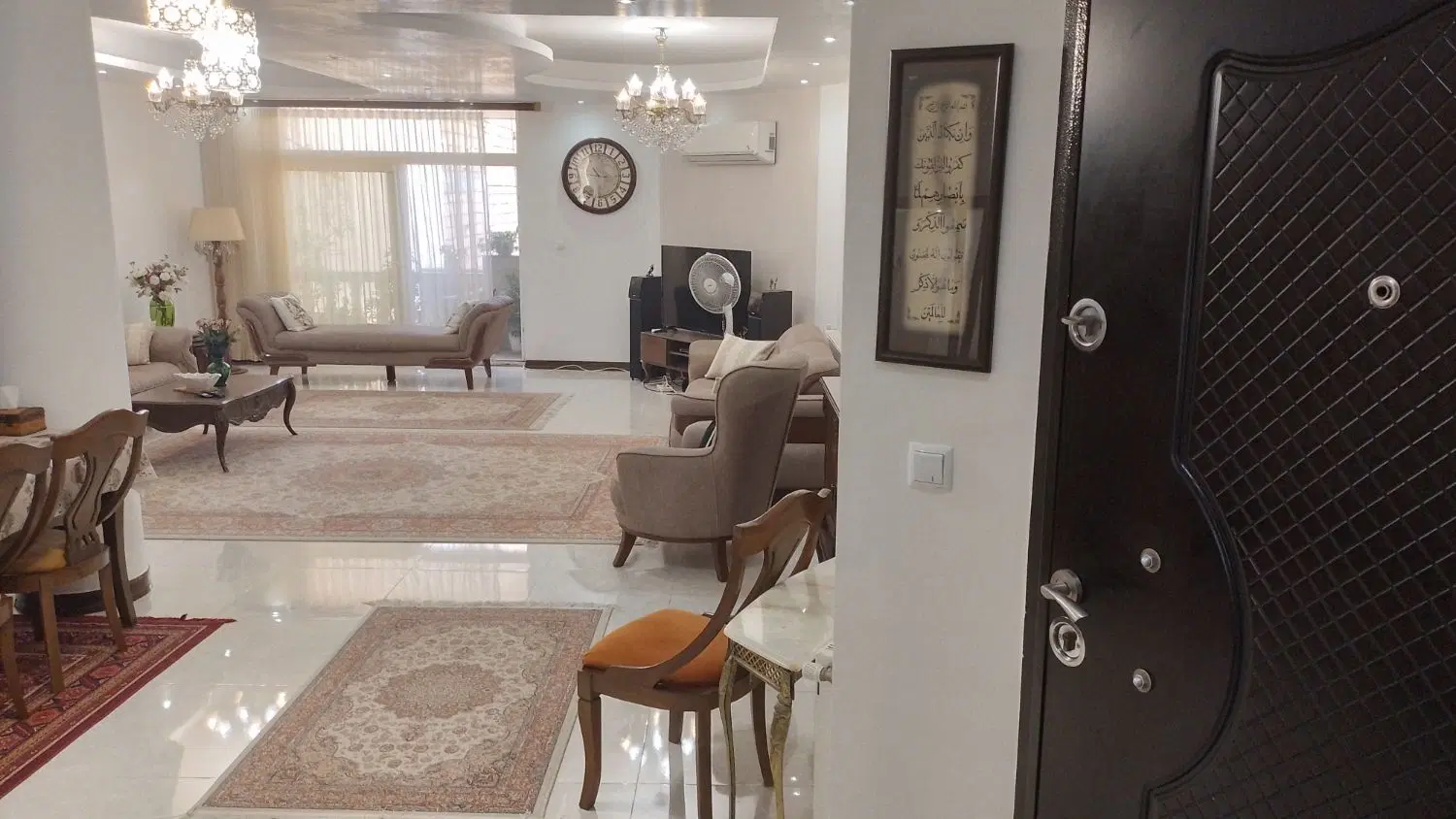 آپارتمان دو خوابه بهترین لوکیشن ساری