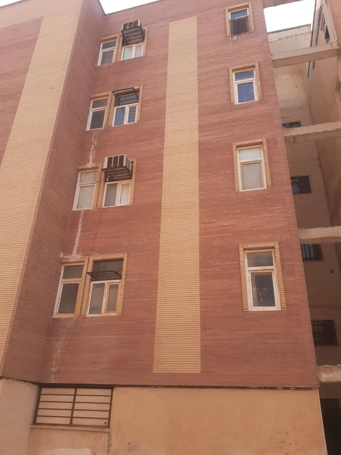 ملک فرهنگیان