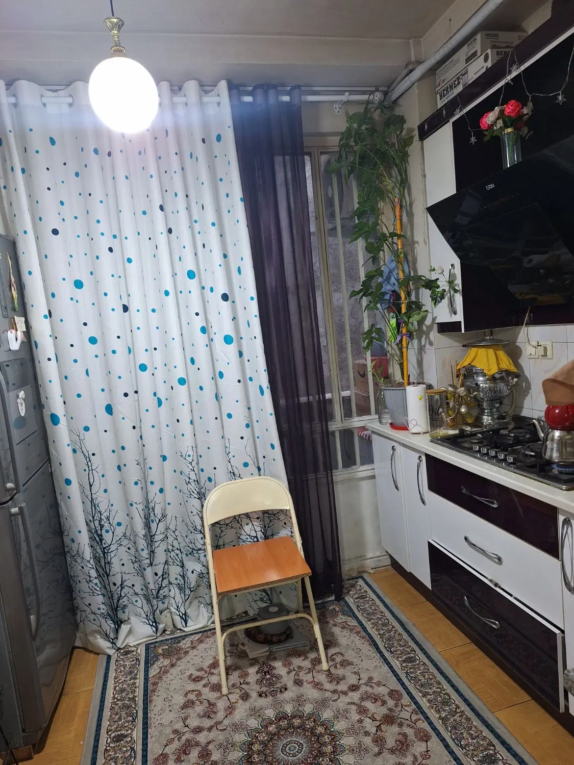 واحد فروشی با سند تک برگ ۶ دانگ