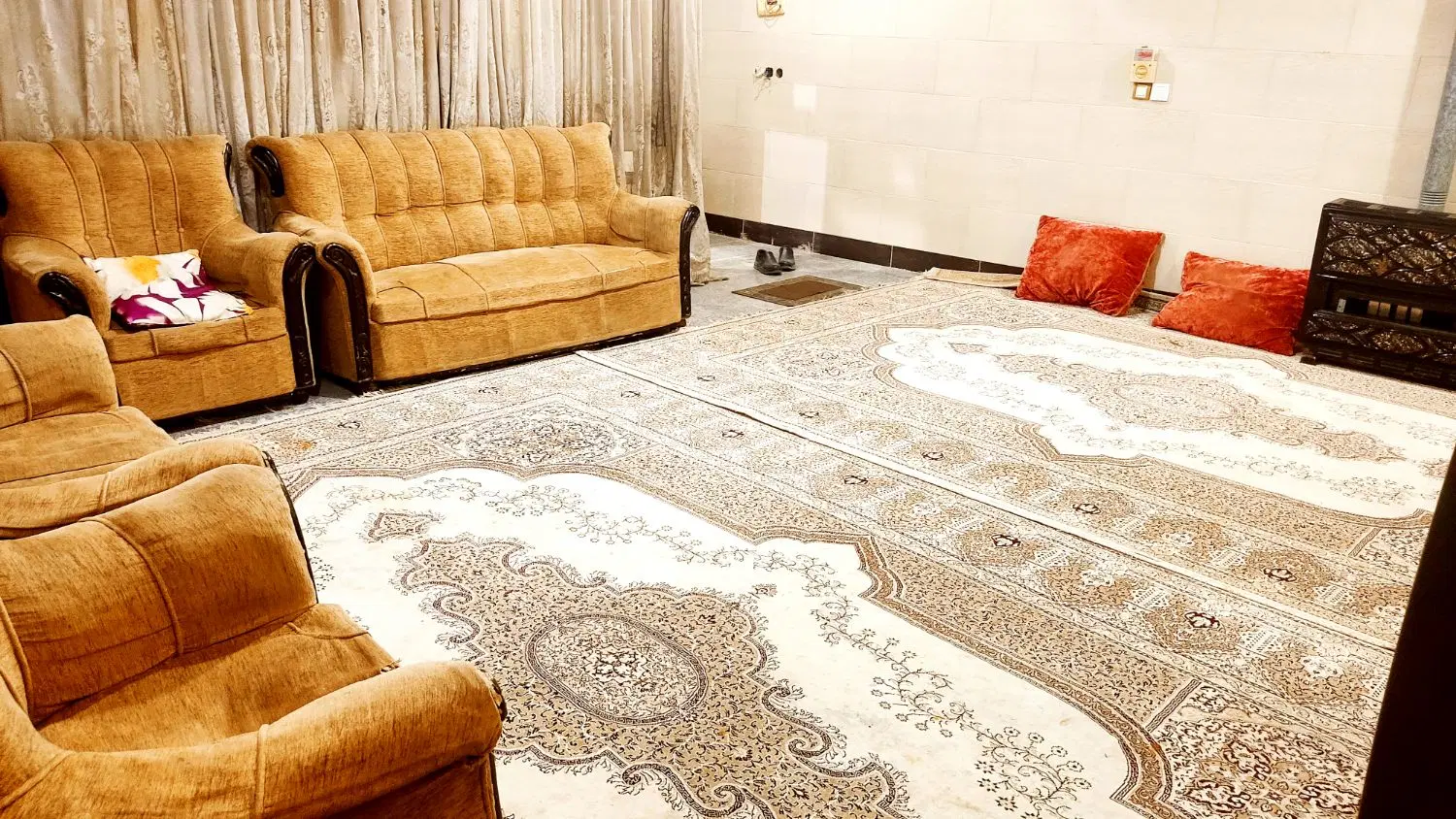سوئیت نزدیک مراکز درمانی