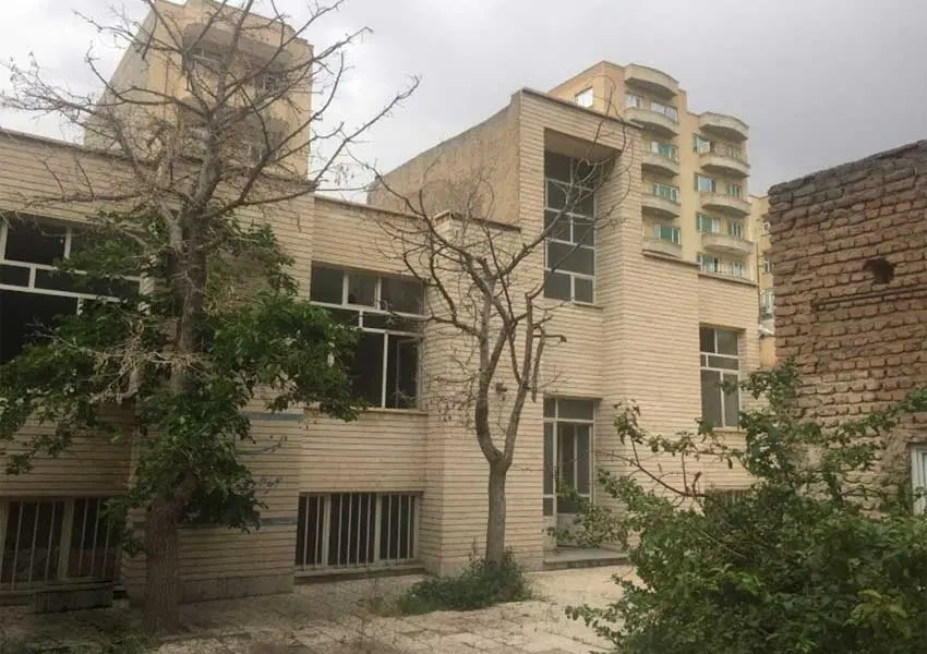 ۲۱۰ متر مشارکت در ساخت