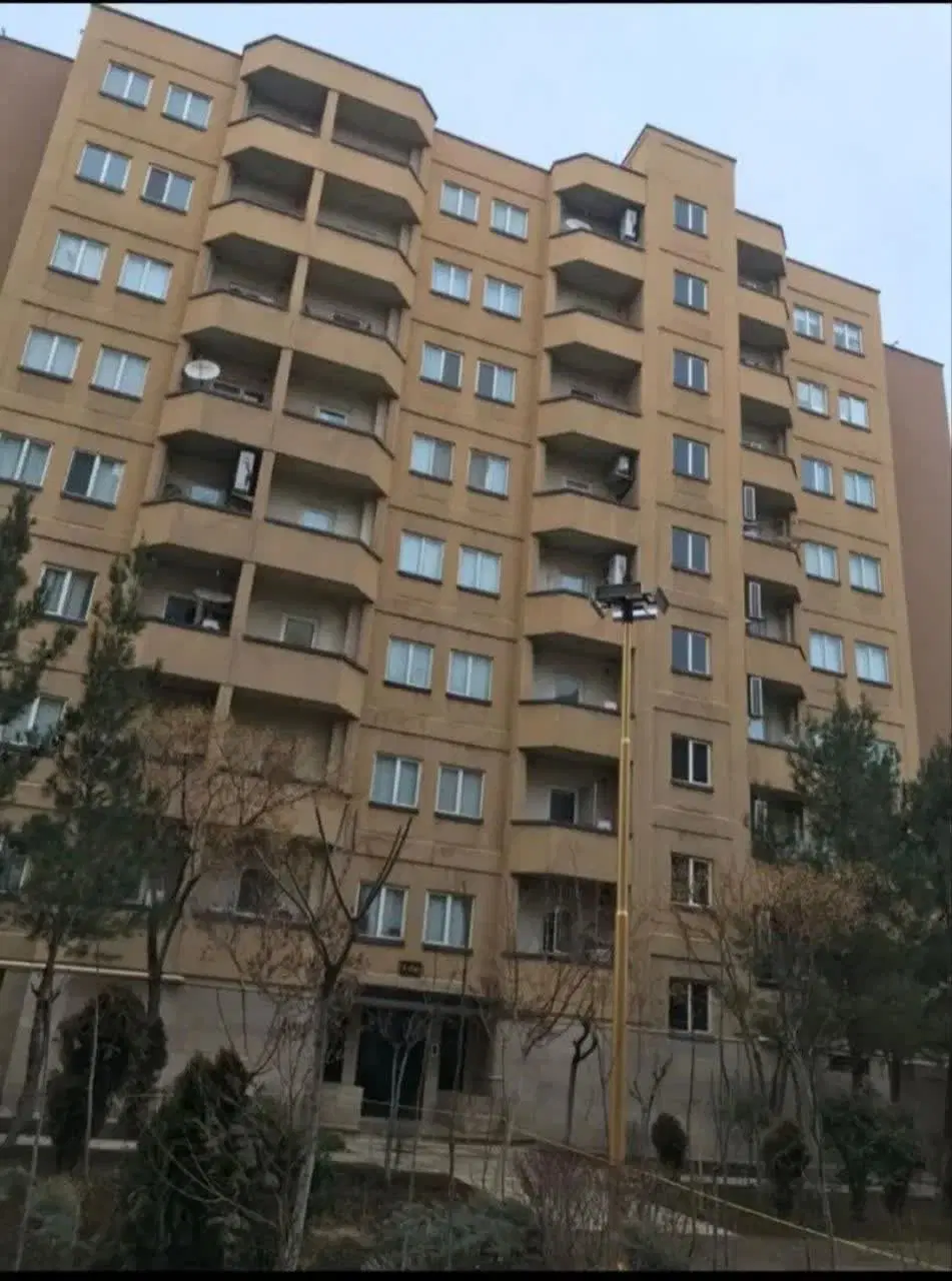 ۶۵متری یک خوابه مجتمع ارکیده