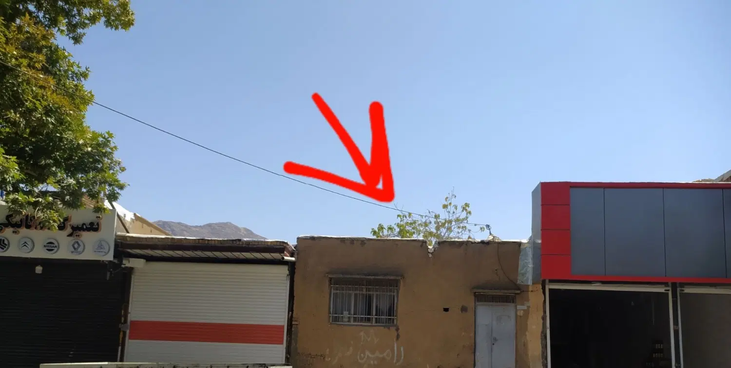 خانه کلنگی ۱۱۰ متری بر خیابان۲۰متری مازیاراسدآبادی