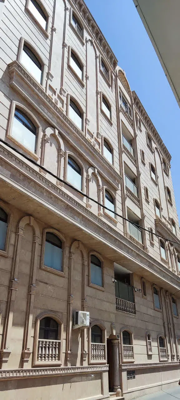 115 متر سالاریه گلزاری فول رهن